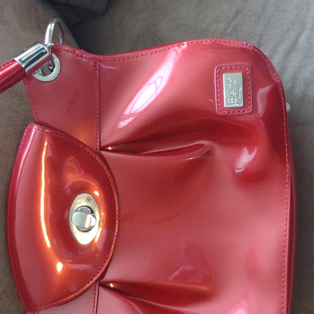 Beijo Red Patent Leather Bag - Picture 3 of 8